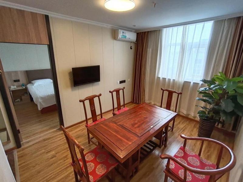 GreenTree Inn Beijing Fangshan Liangxiang Suzhuang Express Hotel Bagian luar foto